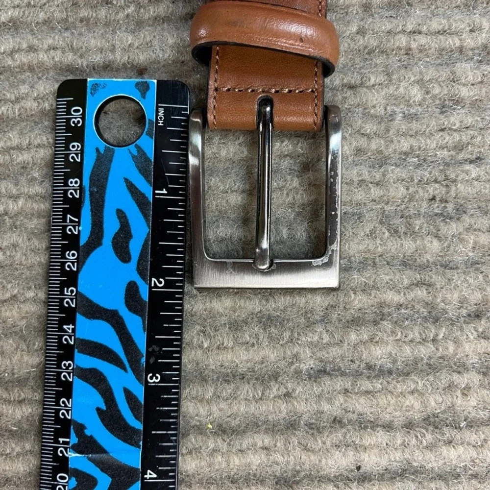 Perry Ellis Portfolio Mens Tan Brown Leather Dress Belt 34 Silver Buckle 1PE2030